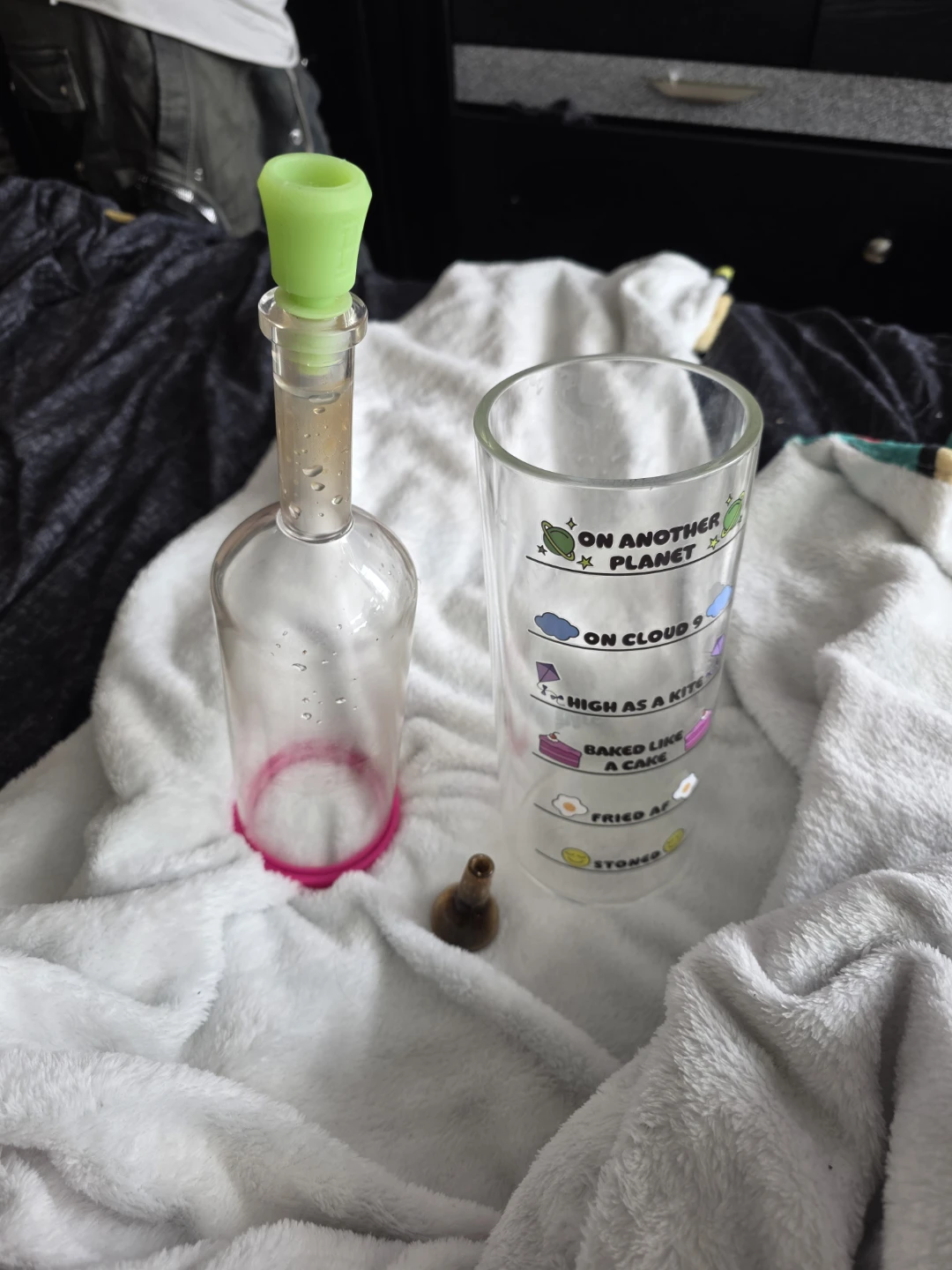Glass on glass gravity bong,  open to offers - photo 3