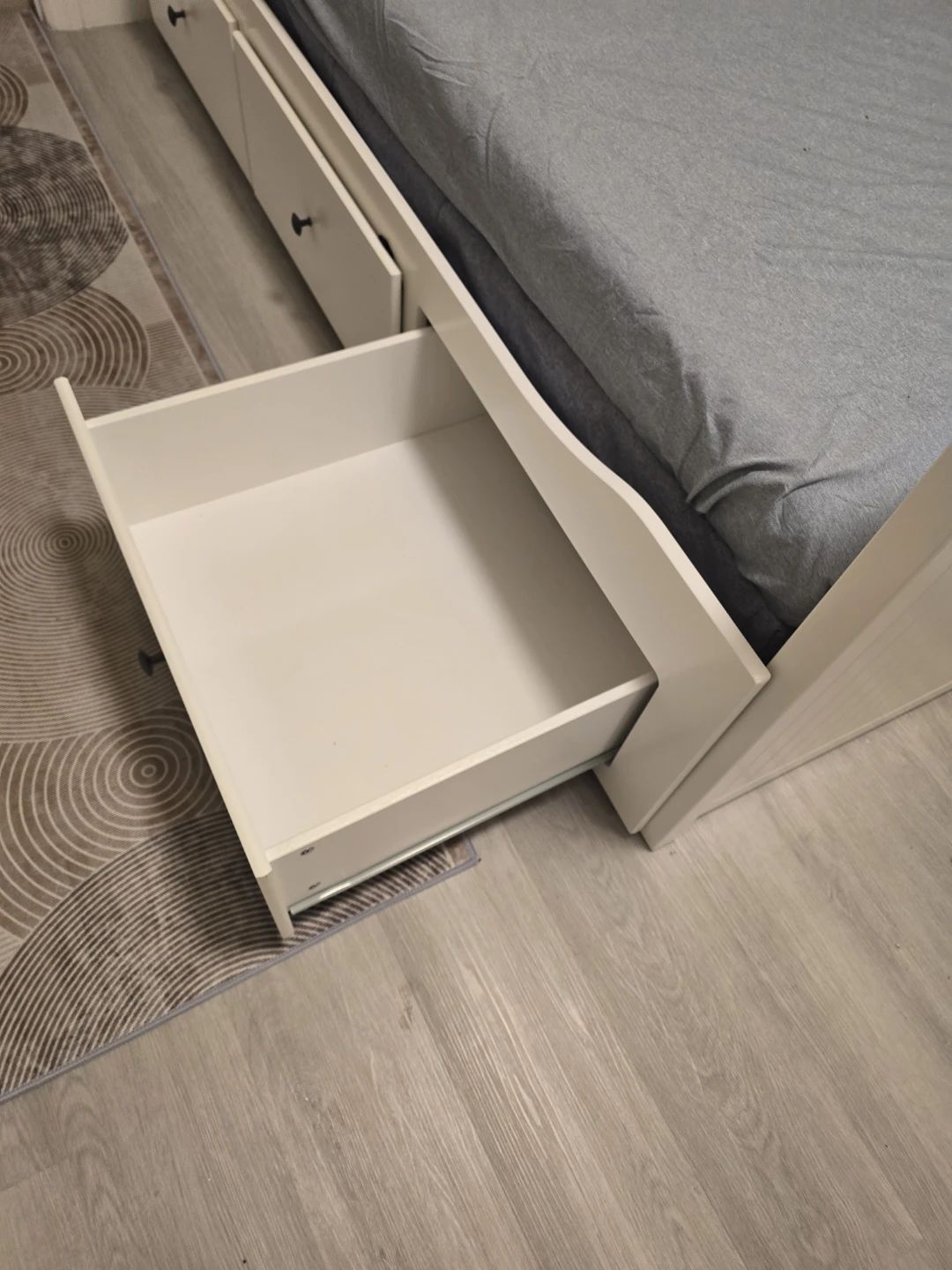 White Daybed with Storage Drawers from IKEA - photo 3