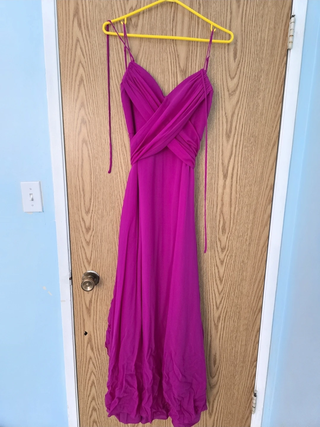 Brand New BCBGMAXAZRIA Gown Size 06