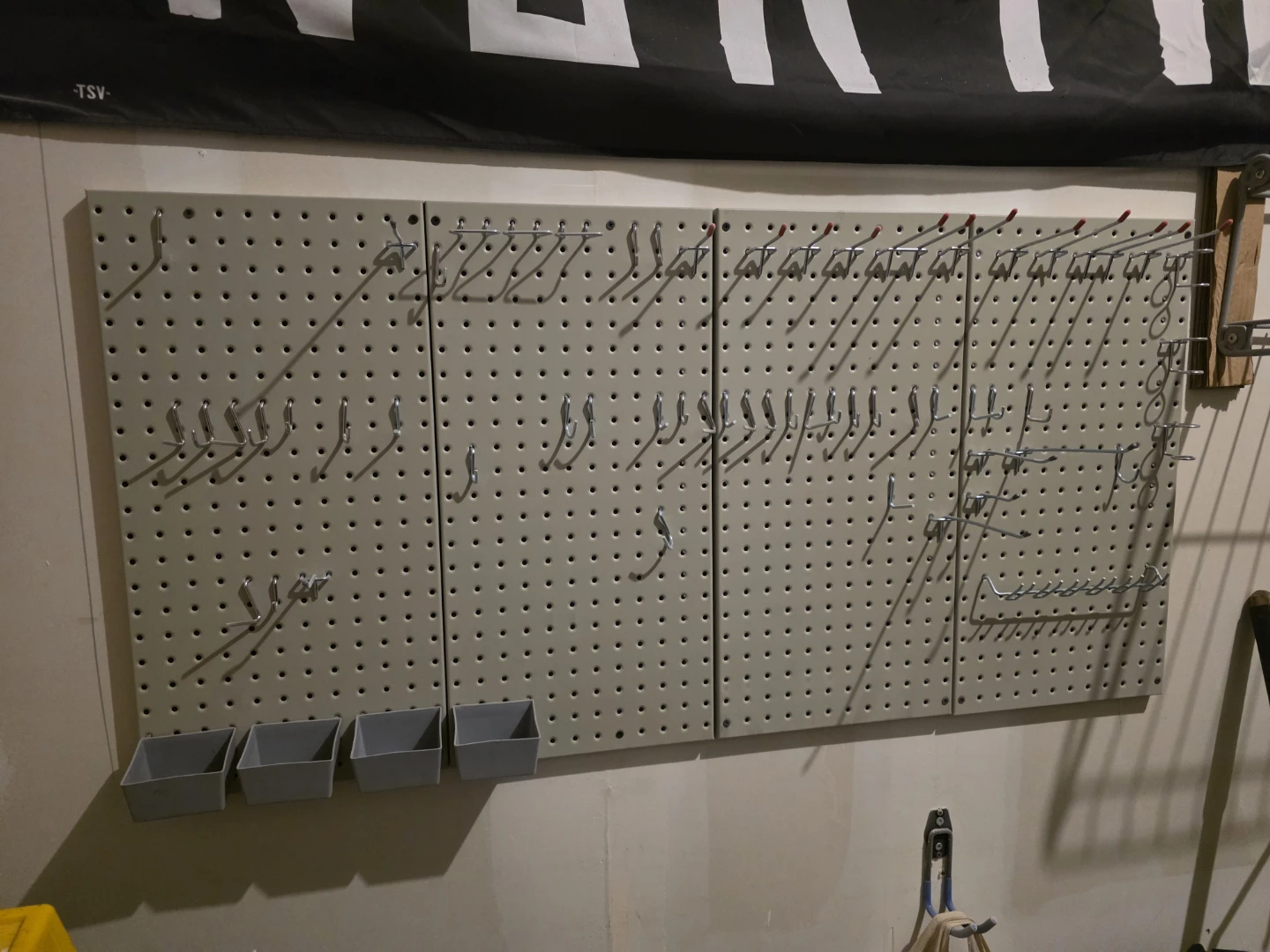 Mastercraft Steel Pegboard Kit - 48 pcs