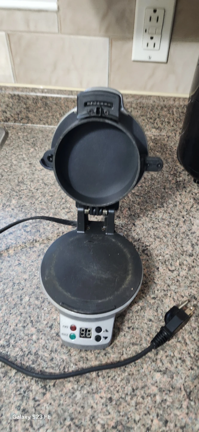 Hamilton Beach Breakfast Sandwich Maker - photo 4