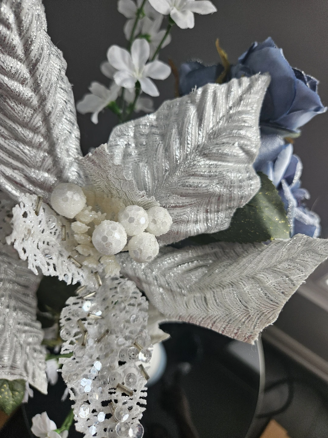 Artificial Floral Arrangement - photo 3