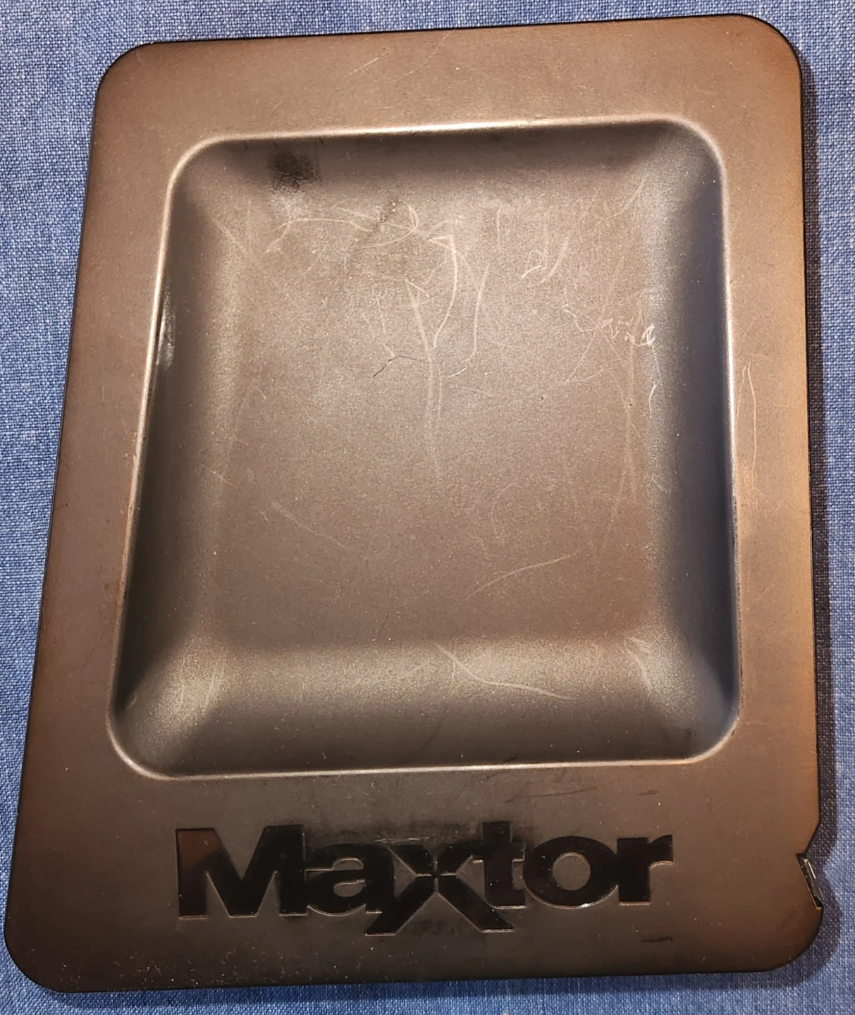 MAXTOR 500GB SMOKE FREE NO PETS - photo 3