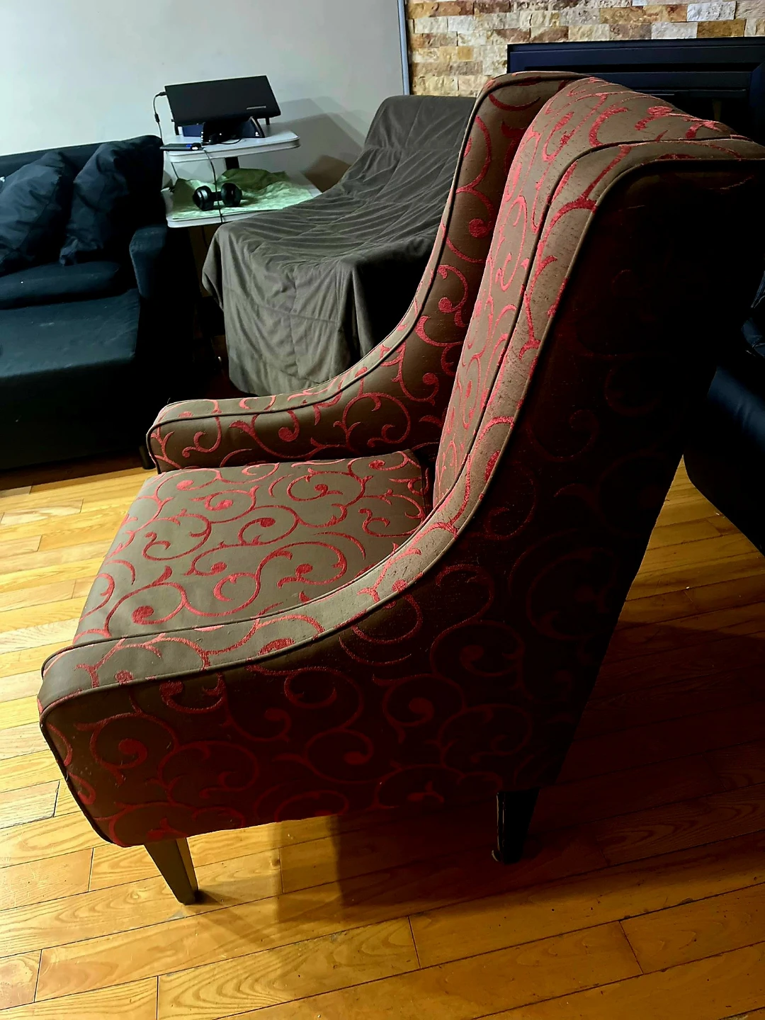 Accent Chair - Brown & Red Swirl Pattern - photo 3