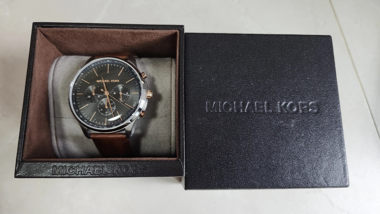Brand New Michael Kors Chronograph Watch - photo 2