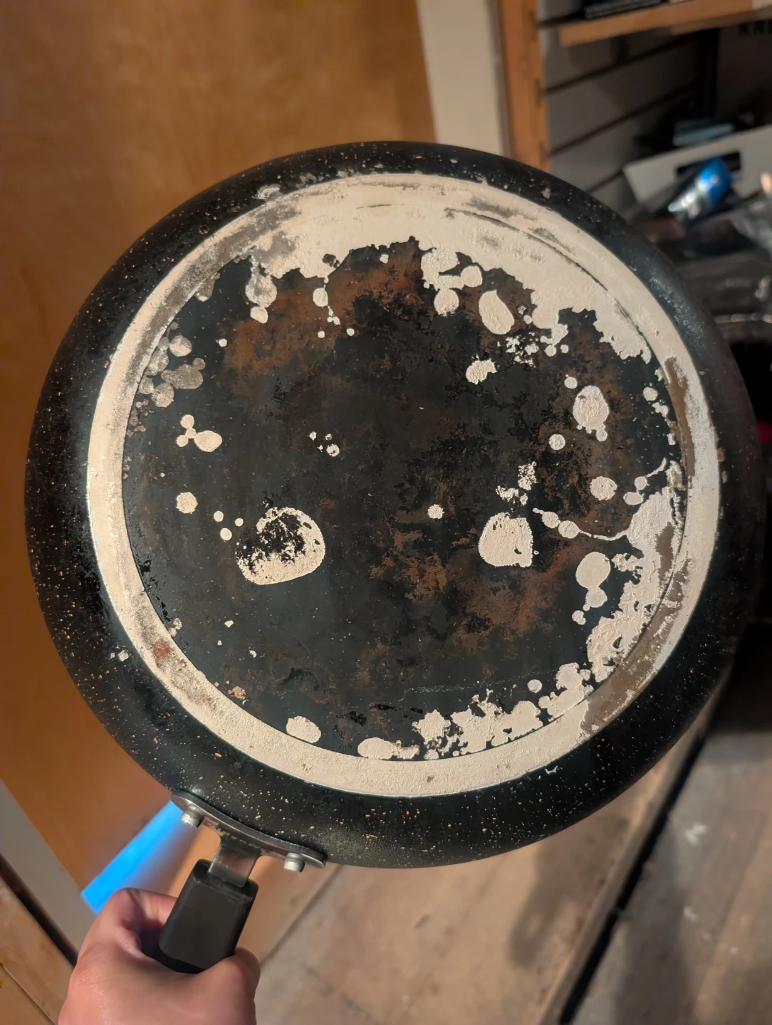 Large Non-Stick Frying Pan - photo 2