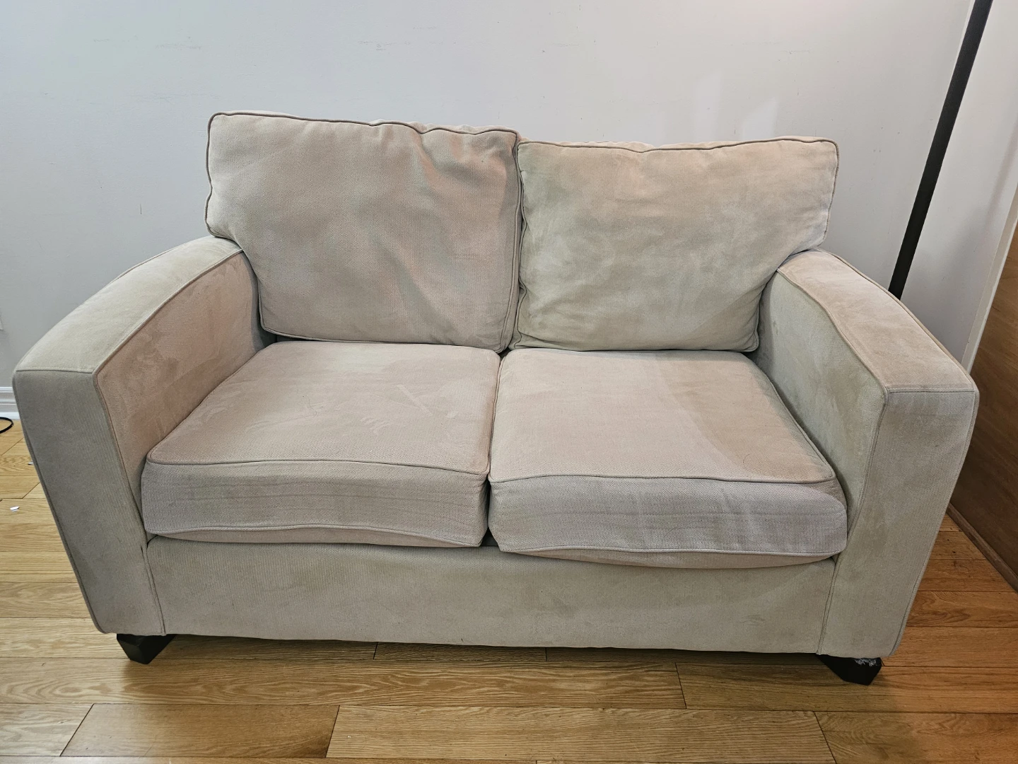 Cream 2-Seater Sofa - photo 2