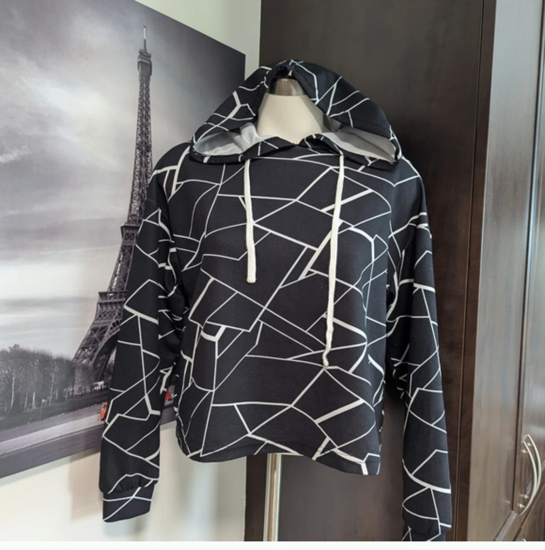SHEIN Black Geometric Print Hoodie