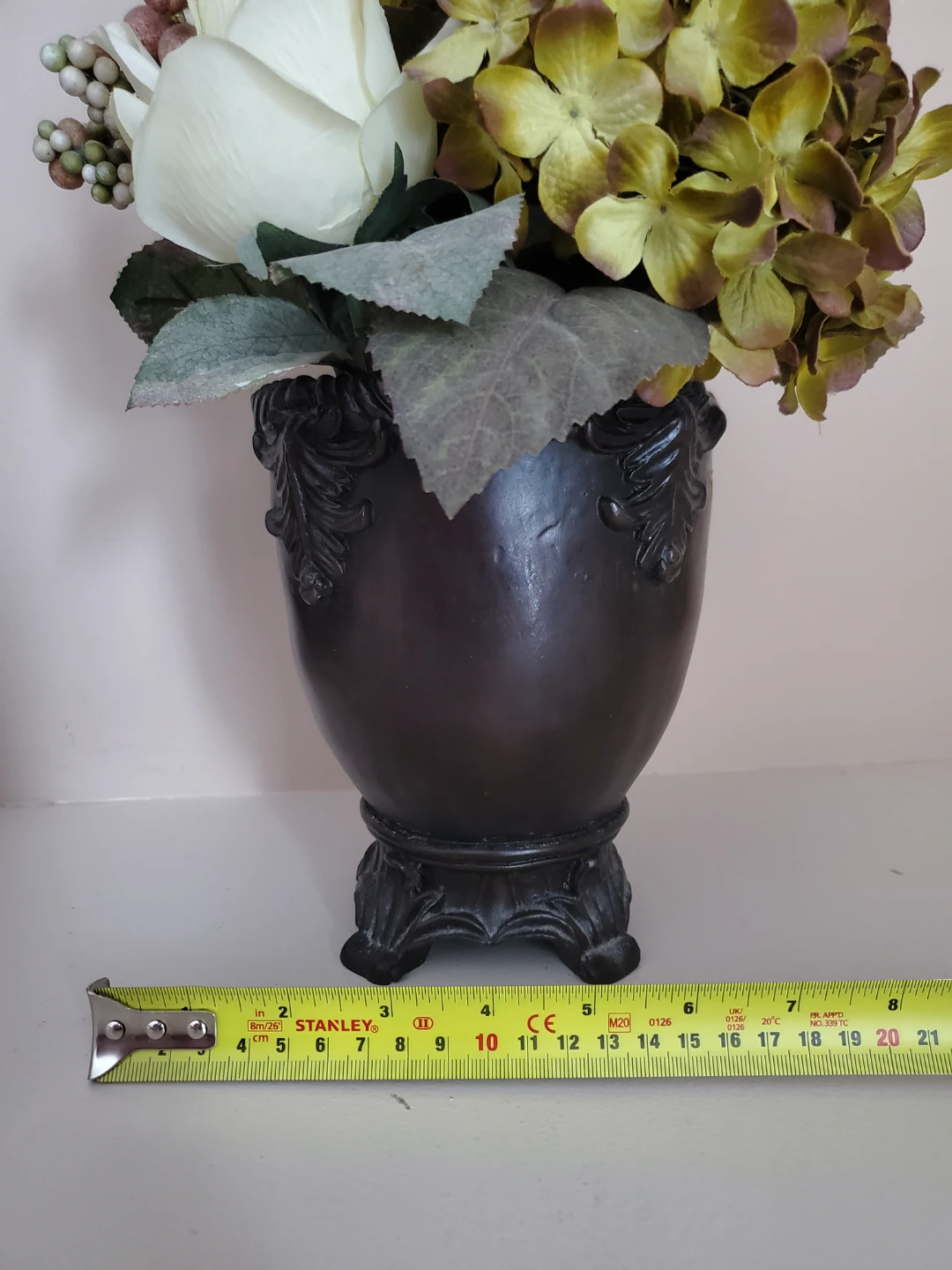 Vintage Artificial Flower Arrangement - photo 5