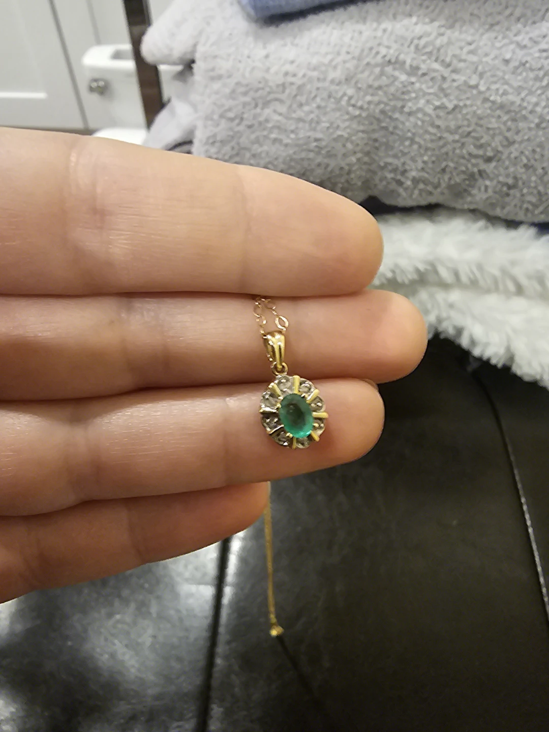 14K Gold Emerald and Diamond Necklace - photo 4