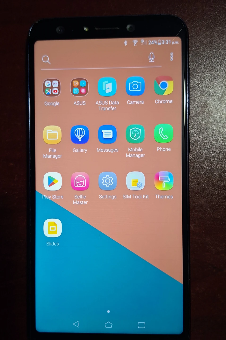 ASUS zenfone 5 Q Smartphone with Charger and a power bank