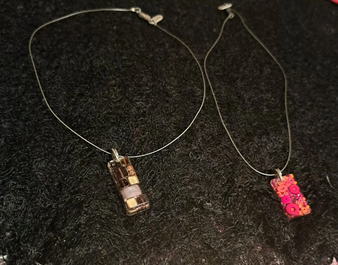 Sadie Hodgson Necklaces - Set of 2 distinct Pendants - photo 2