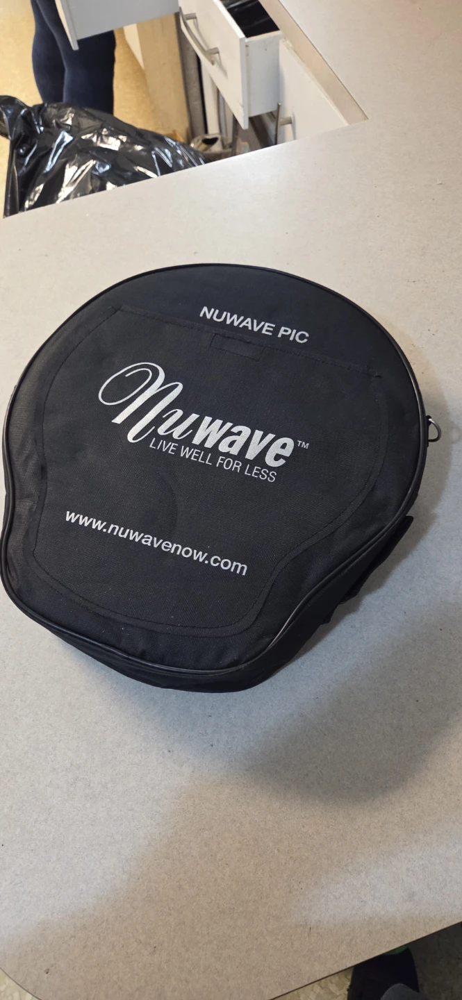 NEW Never used-Nuwave Gold precision induction cooker - photo 3