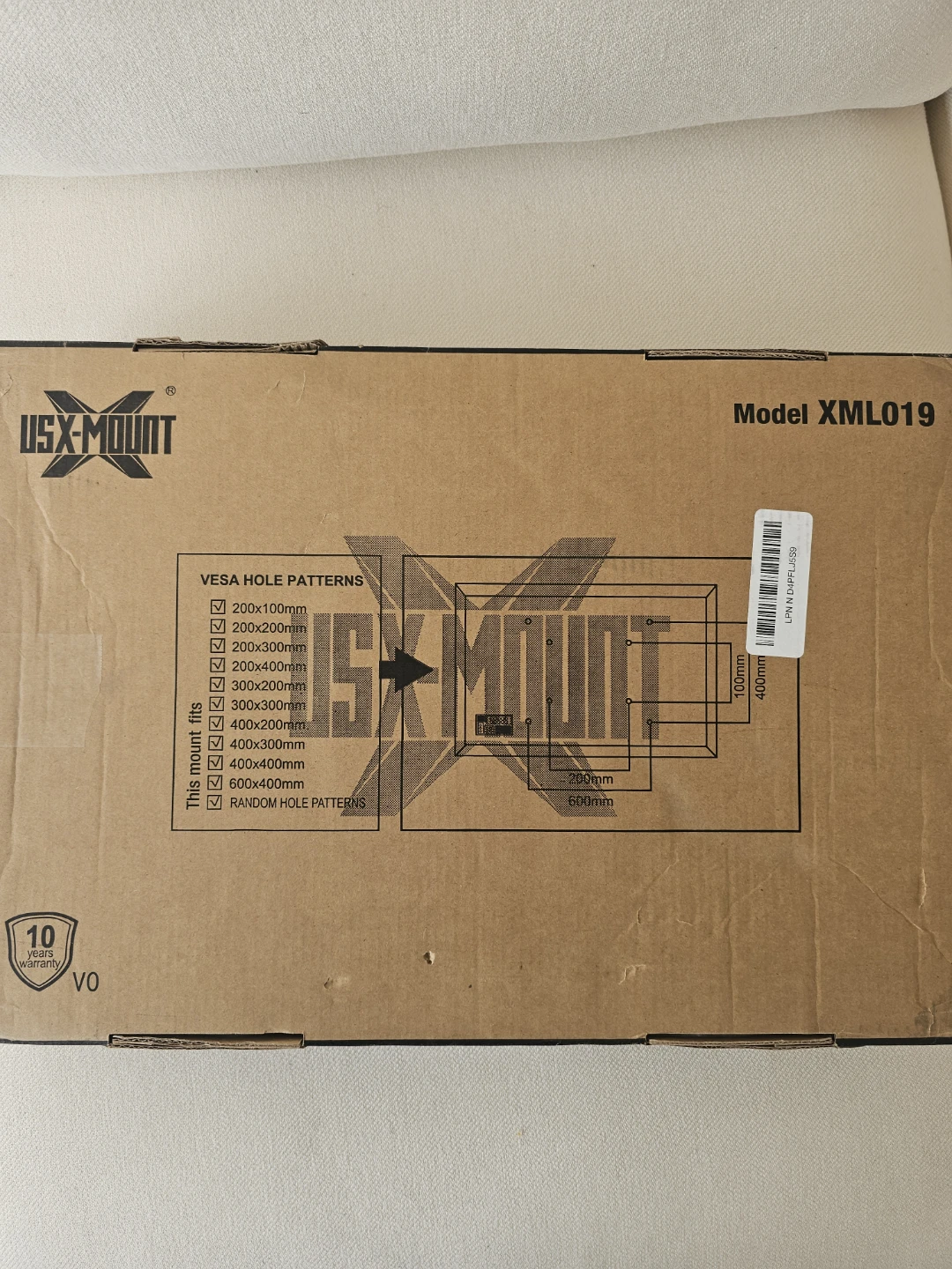 USX-MOUNT Full-Motion TV Wall Mount XML019