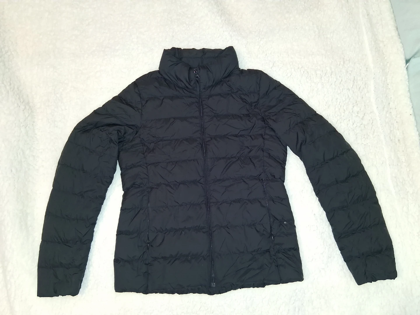 Uniqlo Lightweight Down Puffer Jacket XS
