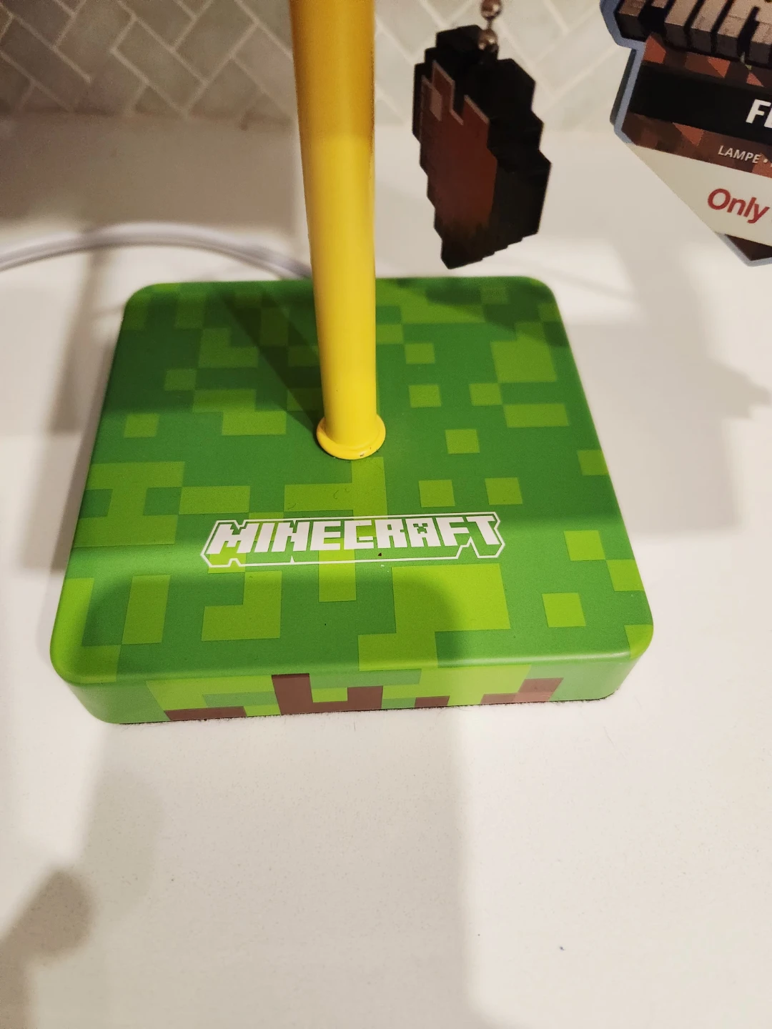Minecraft Fox Lamp with party lights - photo 2