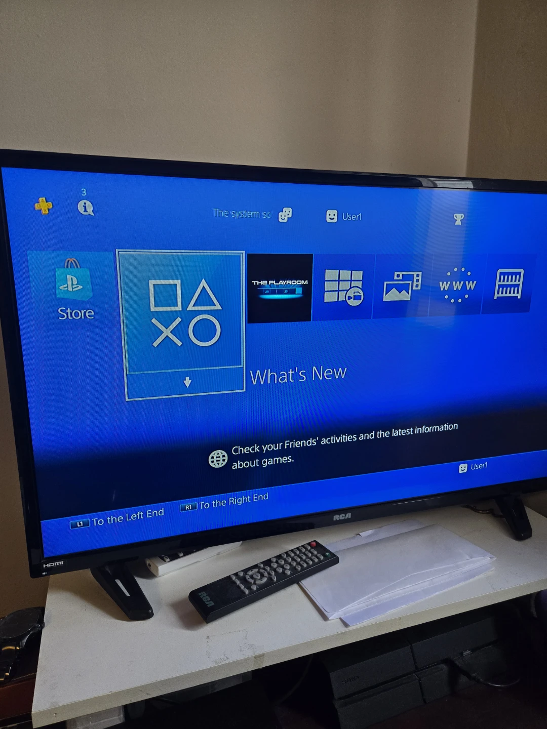 PlayStation 4 Console with 4 Controllers and 12 Games - photo 3