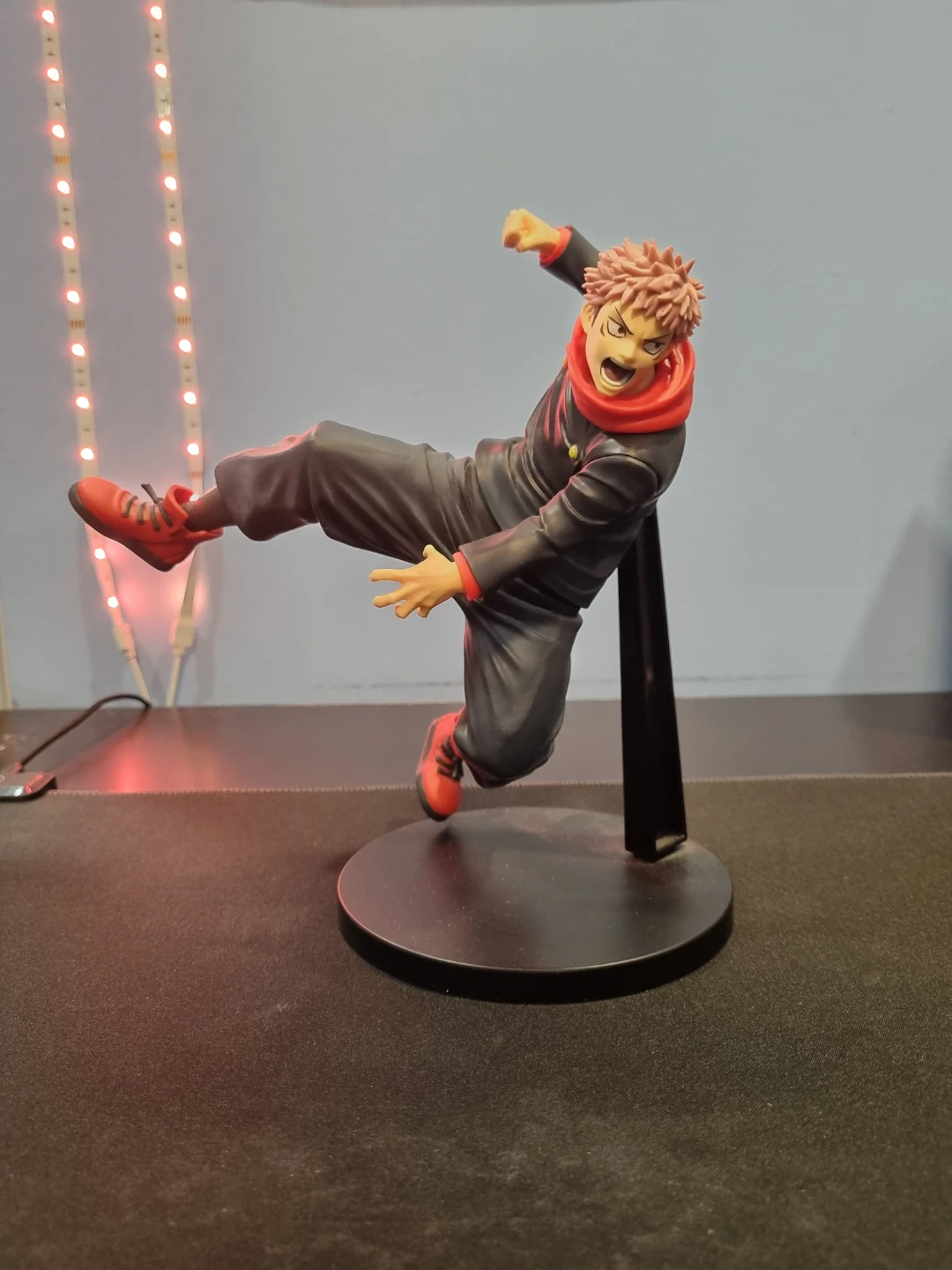 Jujutsu Kaisen Yuji Itadori Maximatic Figure - photo 2