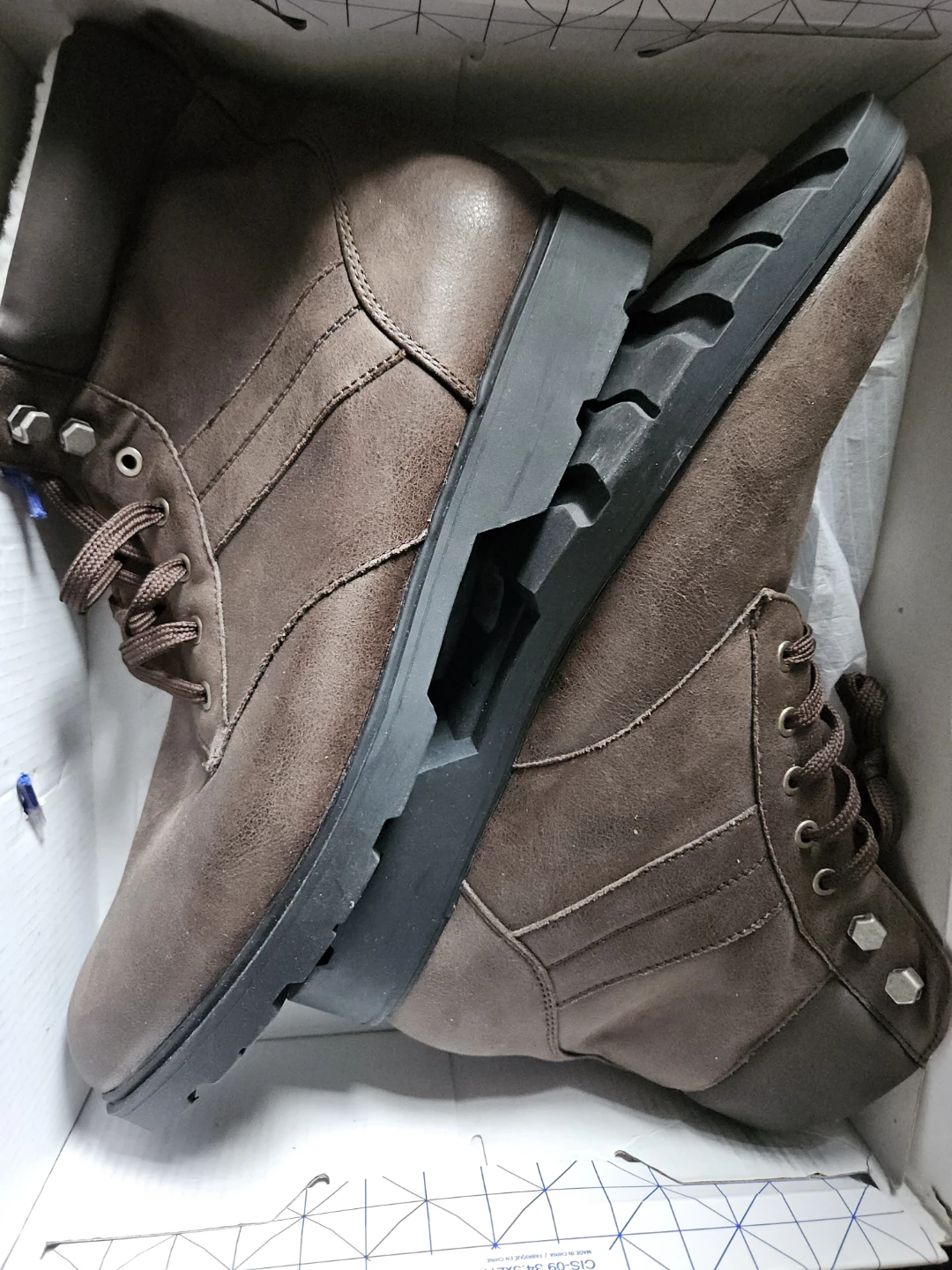 Men's Brown call it spring - photo 2