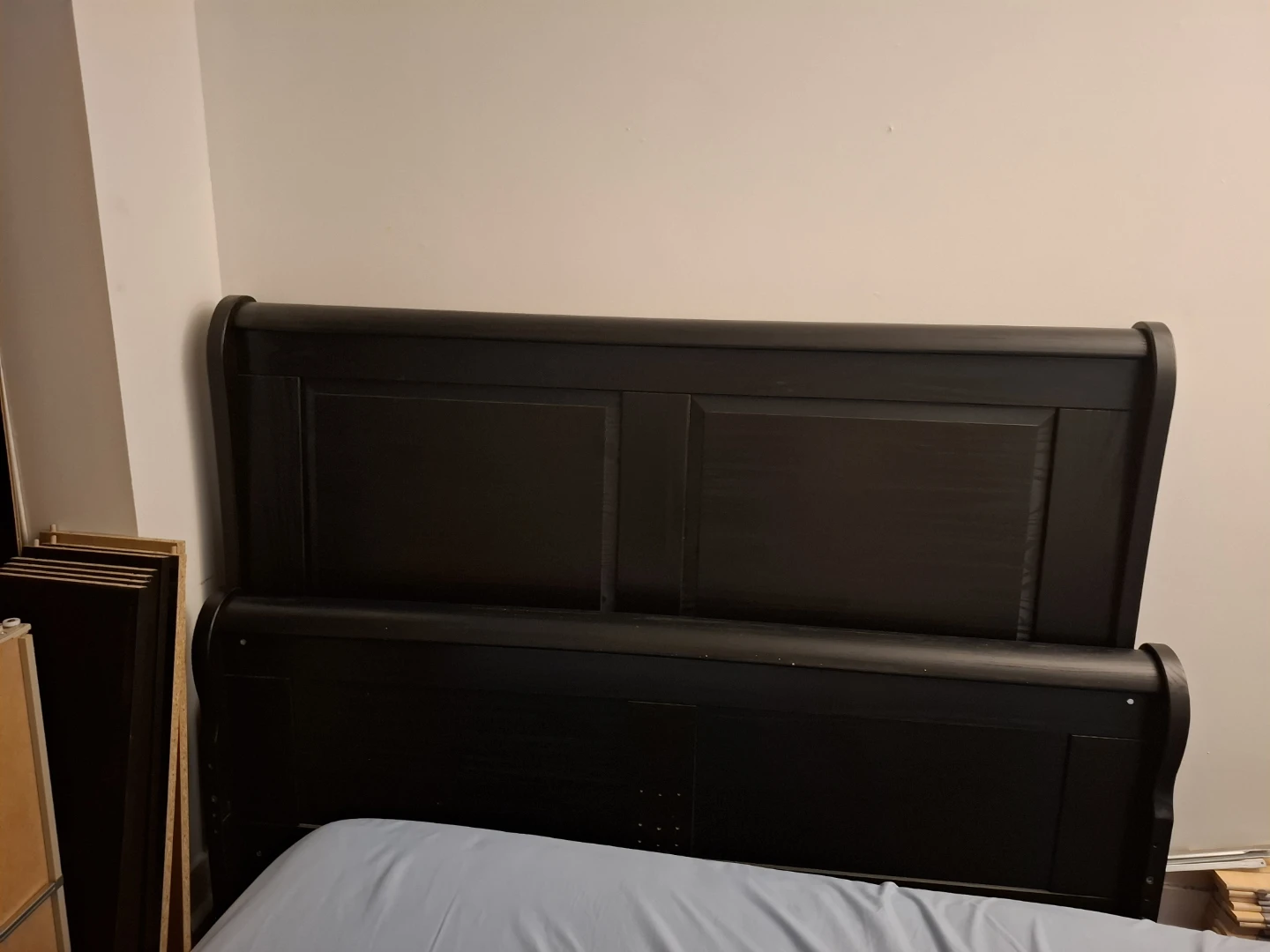 $40 bedframe & base (DISASSEMBLED)