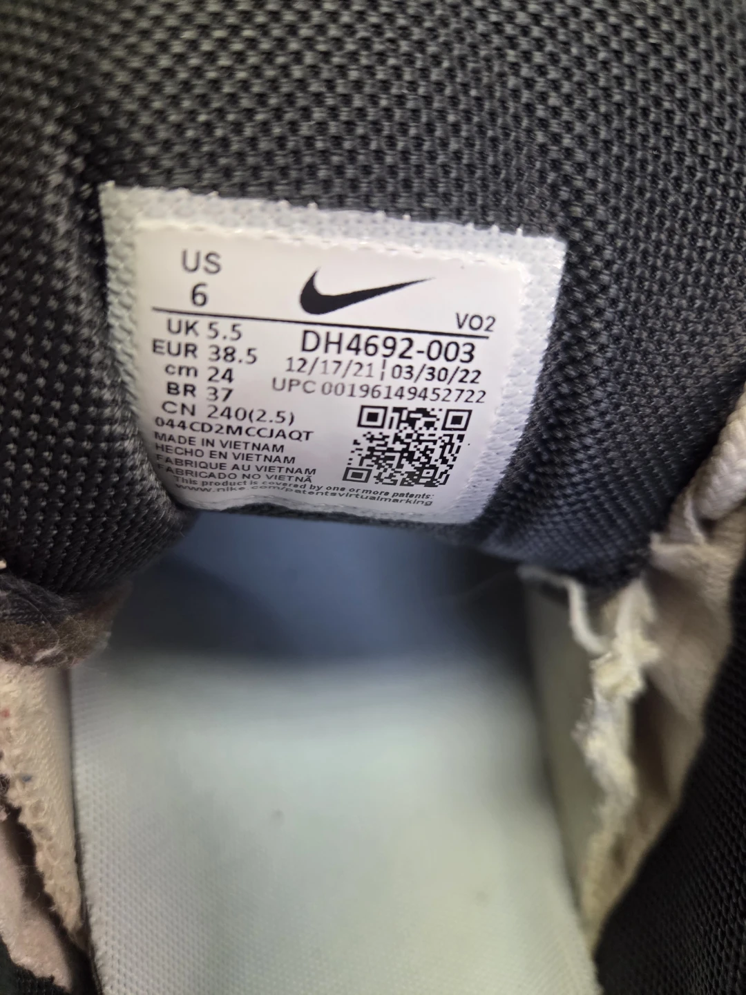 Nike Air Max Tailwind IV Shoes - photo 3