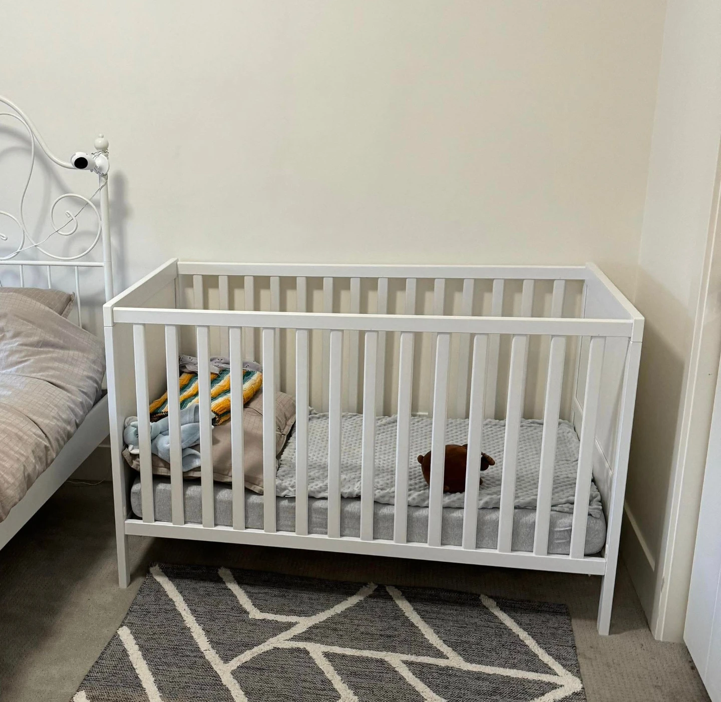 White Crib with Mattress and Bedding