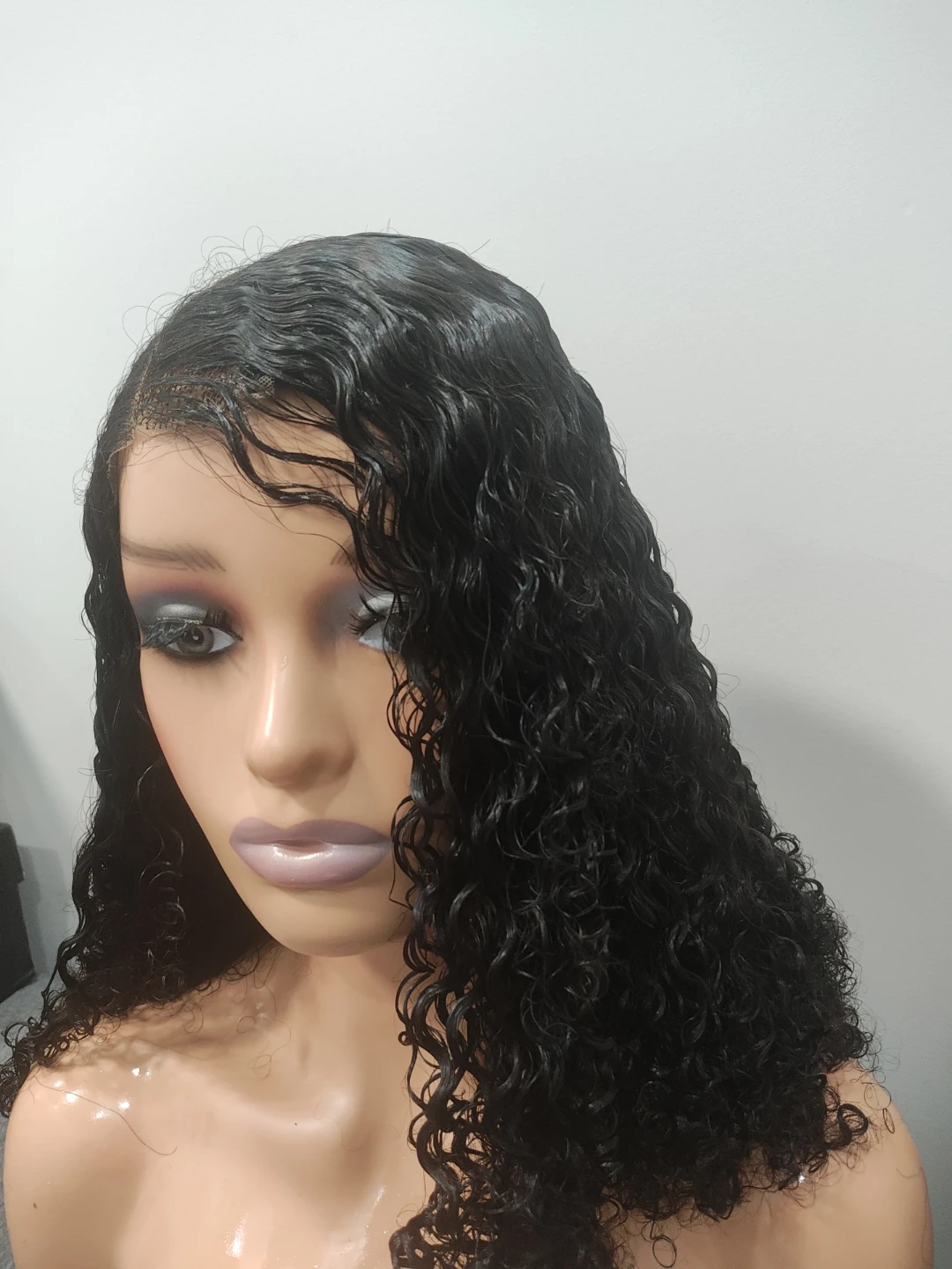 Black Curly Wig - photo 2