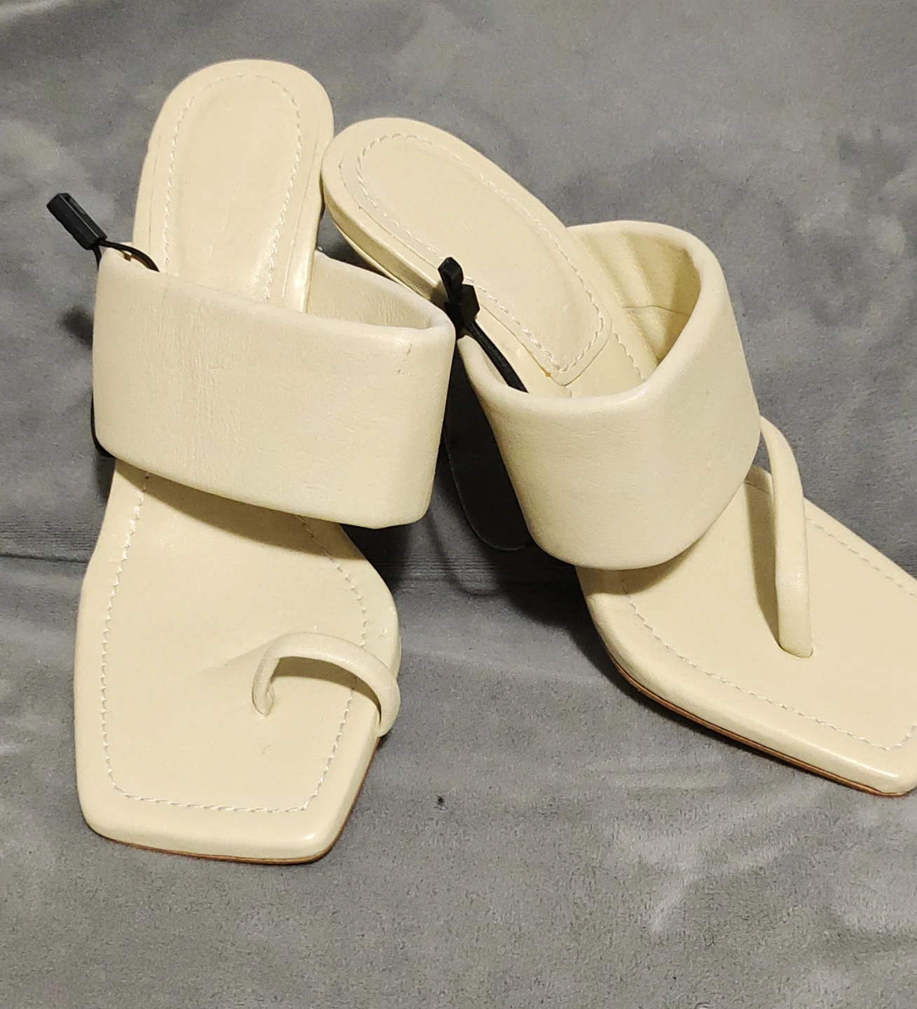Zara Women's Cream Square Toe Heeled Sandals EU 36