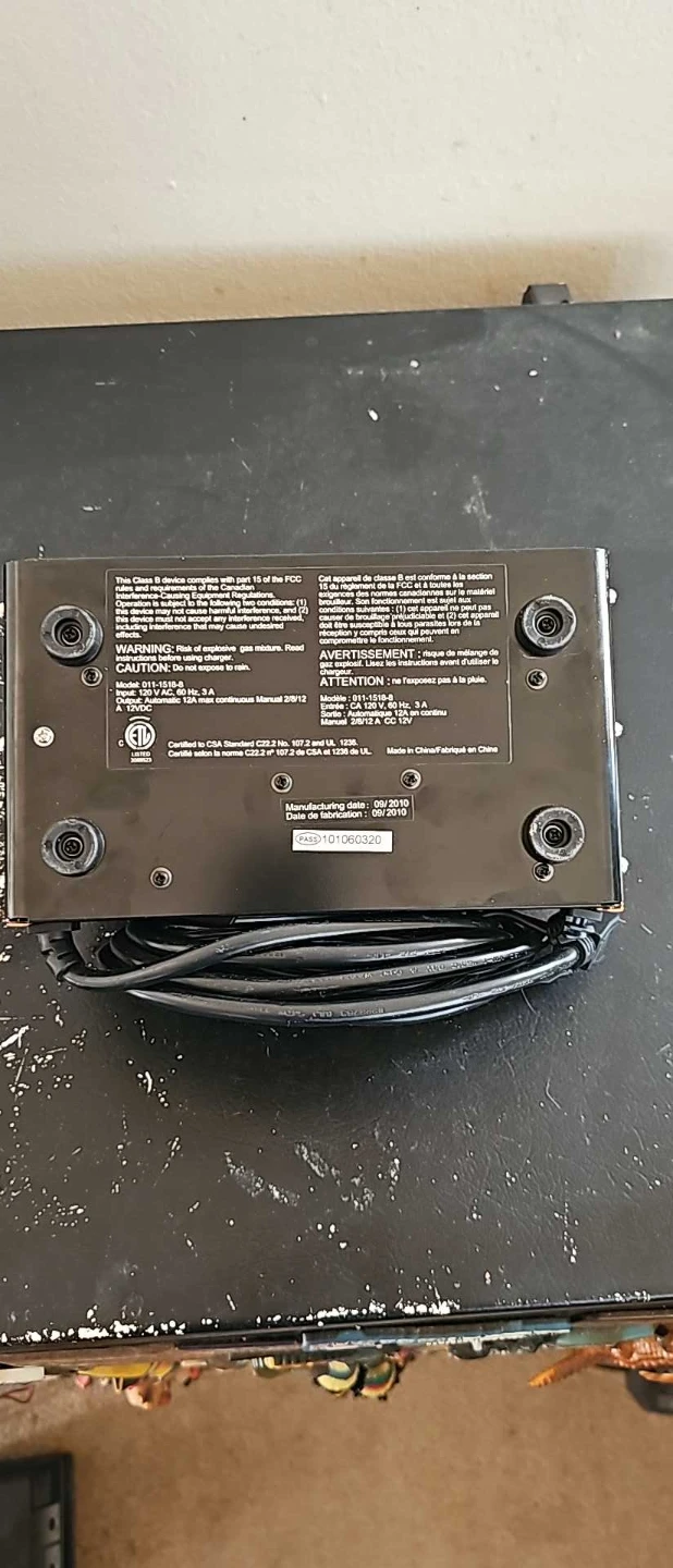 Motomaster Eliminator Intelligent Battery Charger Like New 🏆 - photo 2