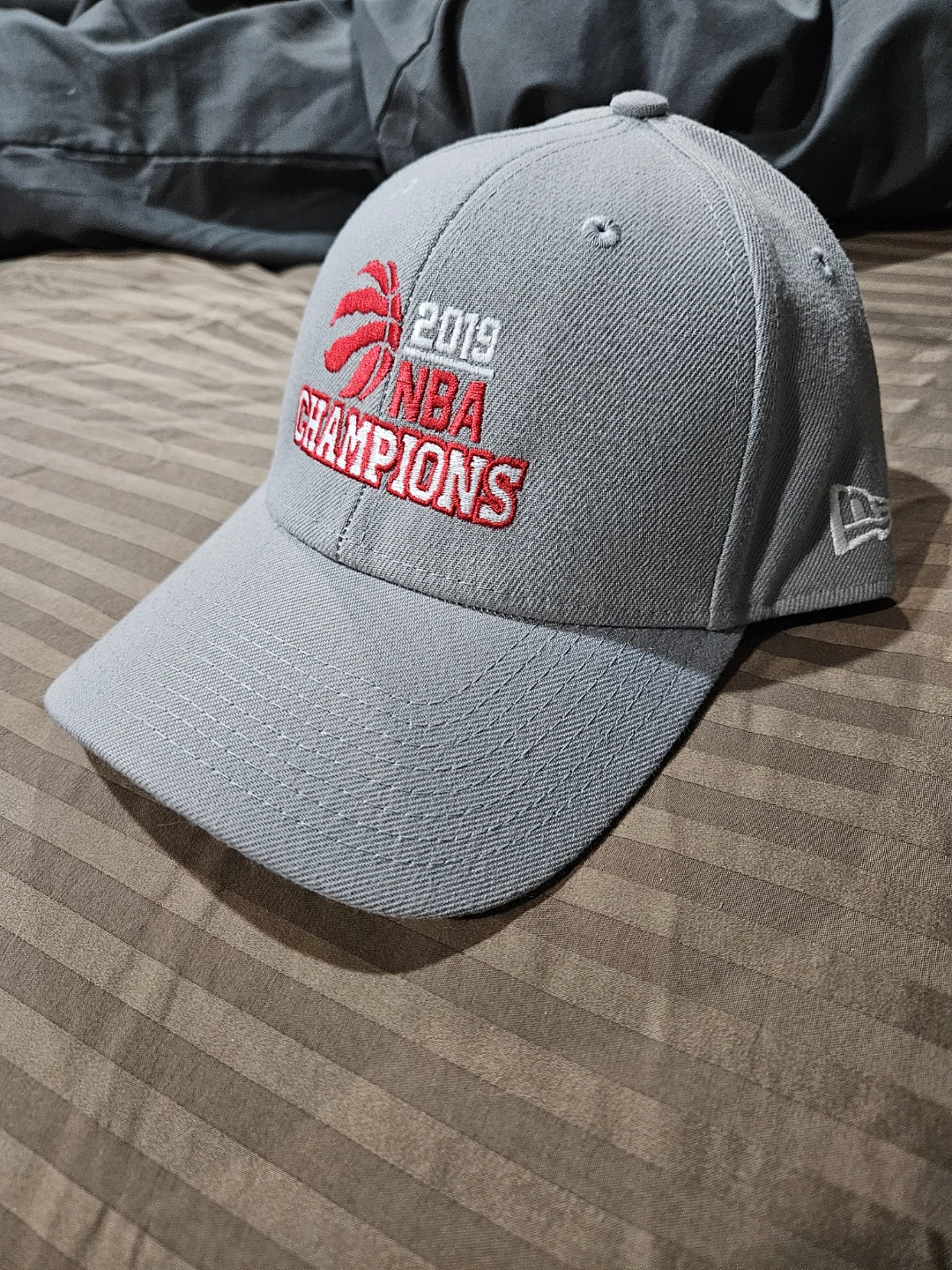 New Era Toronto Raptors 2019 NBA Champions Hat - photo 2