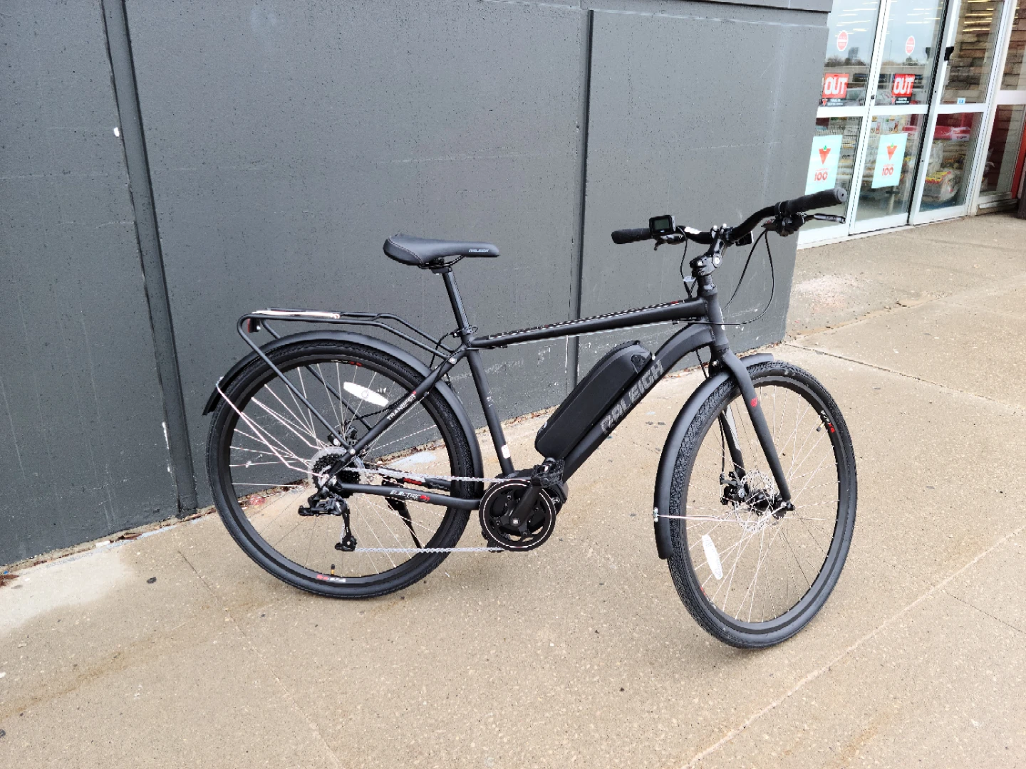 Raleigh Getaway Electric Bike - photo 2