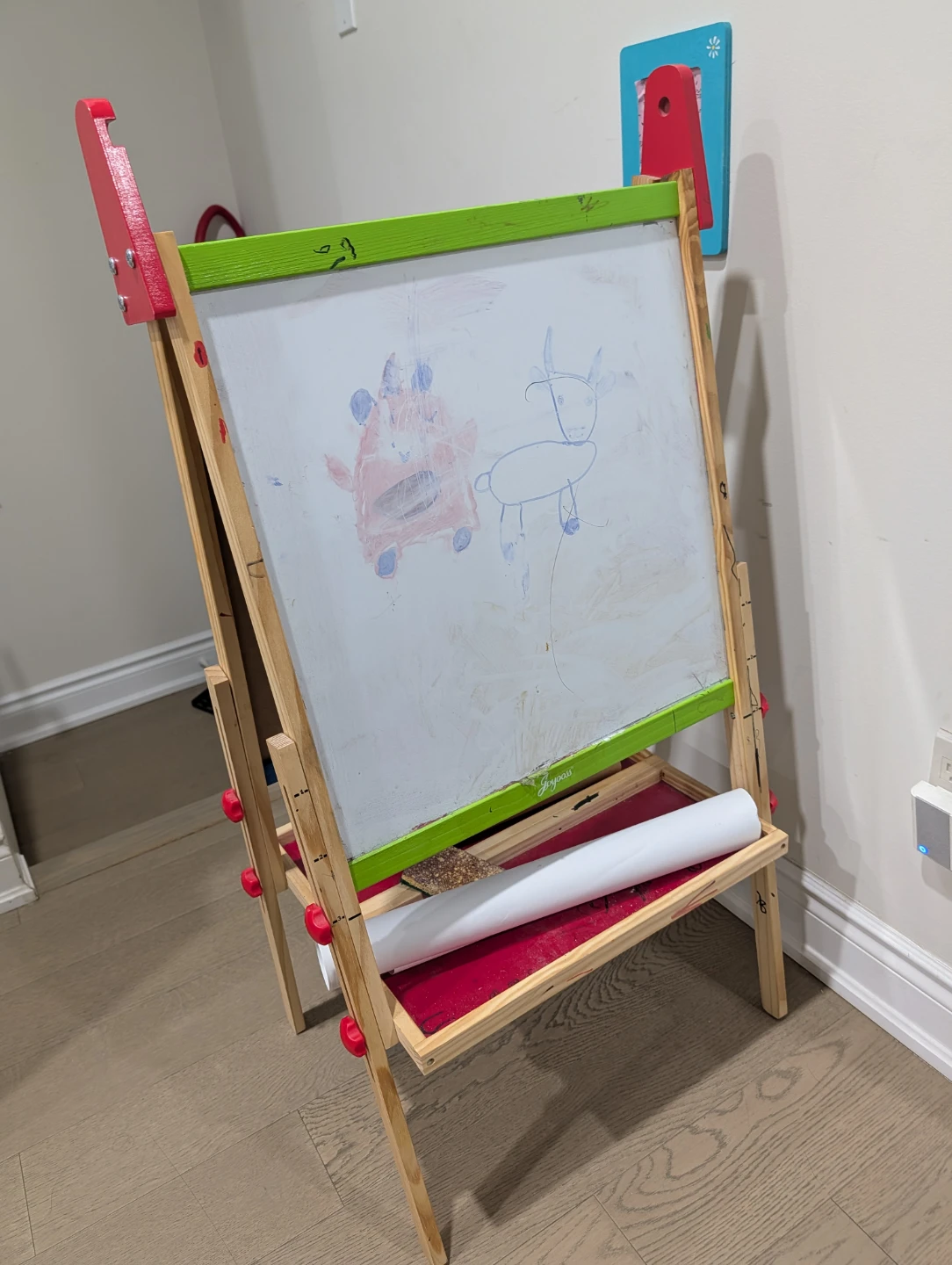 Kid's Double-Sided Easel with Chalkboard and Whiteboard