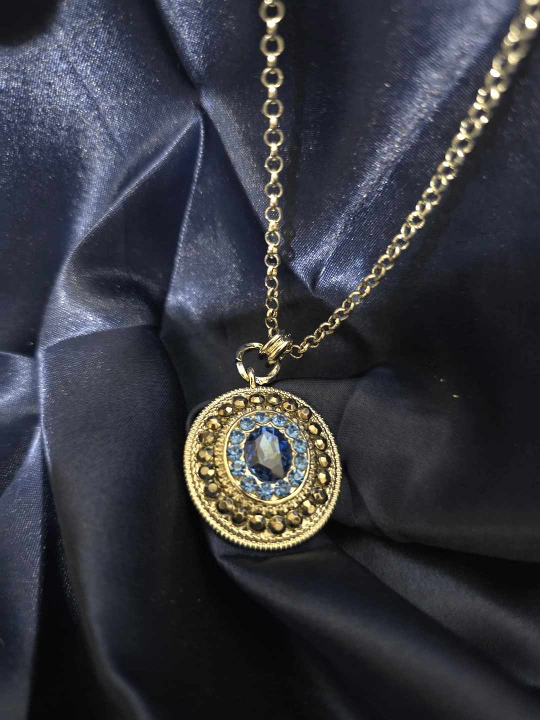 Monet Silver Tone Blue Crystal Pendant Necklace - photo 3