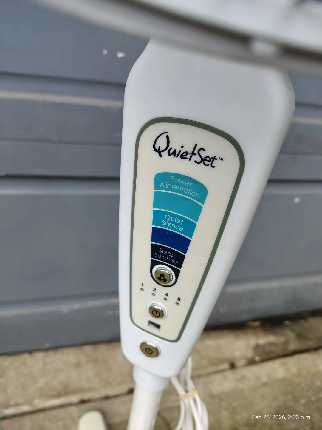 Honeywell Modern 16in Electronic Pedestal Fan - photo 2