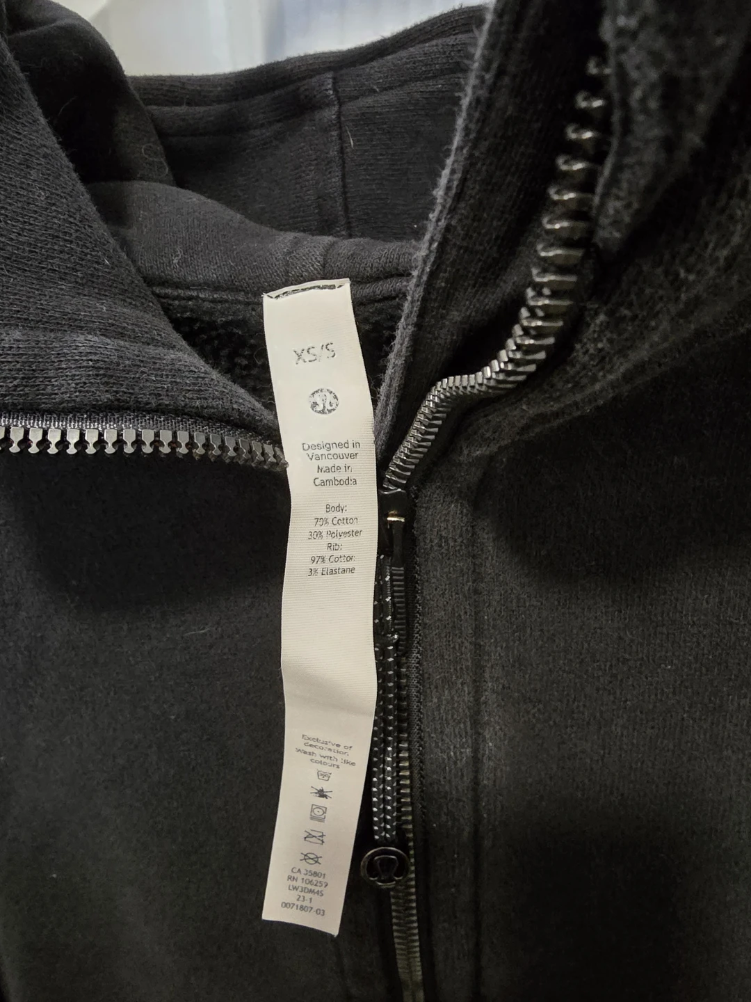 Lululemon scuba crop half zip sweater - photo 2