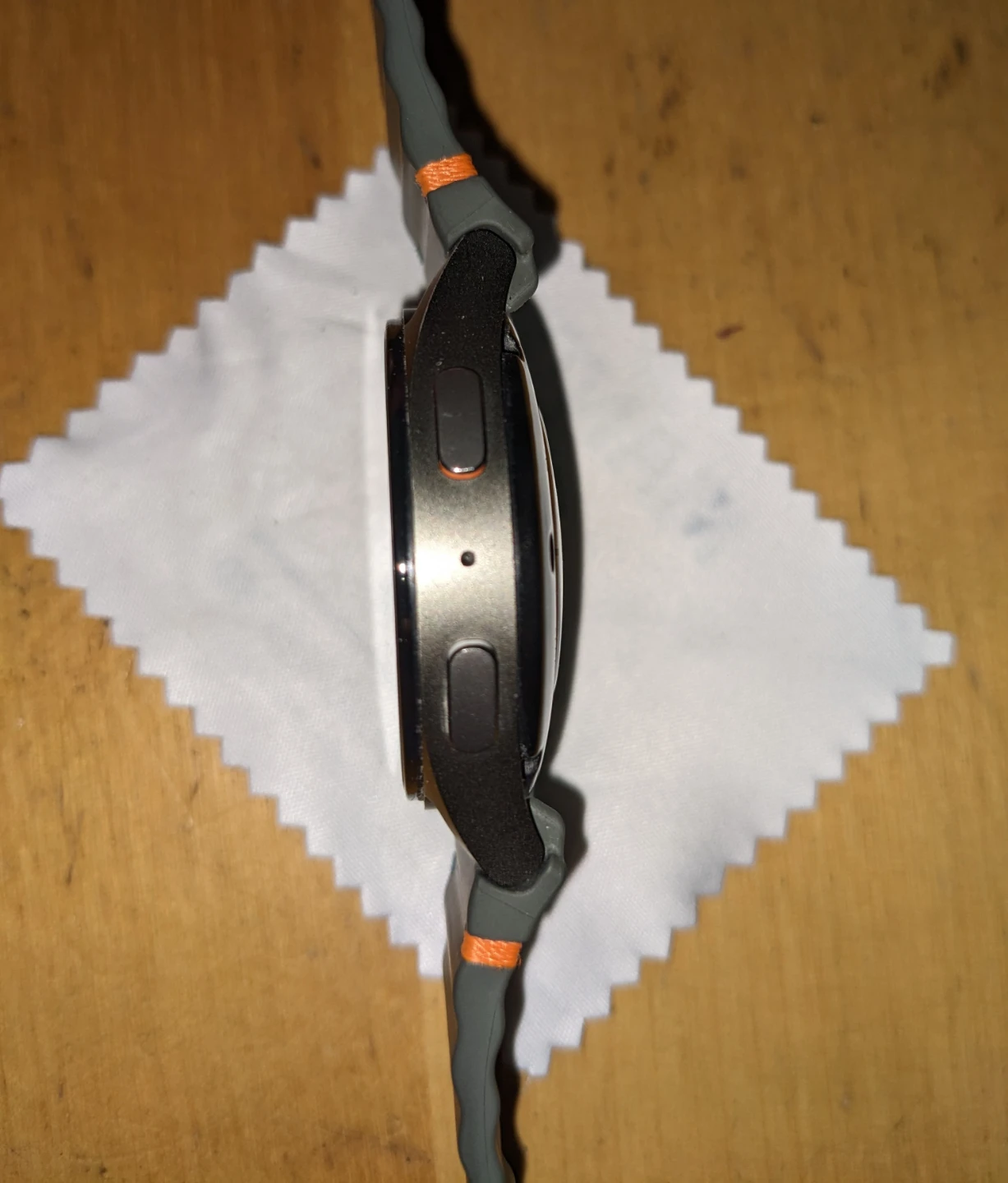 Samsung Galaxy Series 7 GPS/LTE smartwatch - photo 2