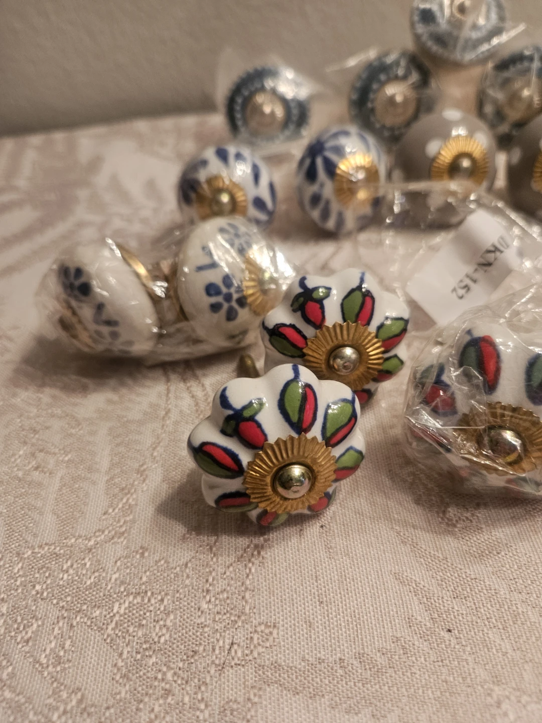 Ceramic Drawer Knobs Set - Assorted Designs 17 pcs - photo 2