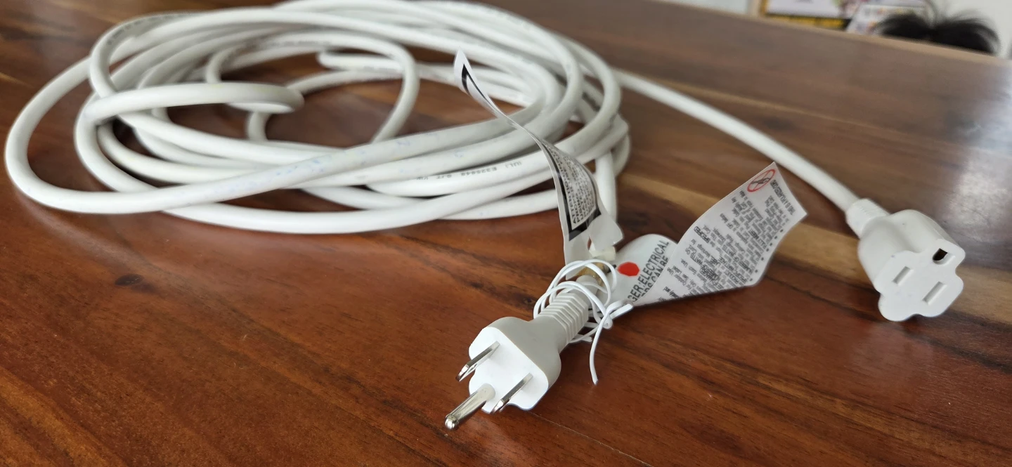 White Extension Cord - 105°C, 300V, 3x1.31mm² (16AWG) - photo 2