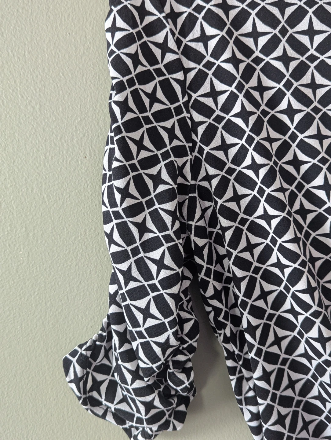 Style & Co Black & White Patterned Blouse - photo 2