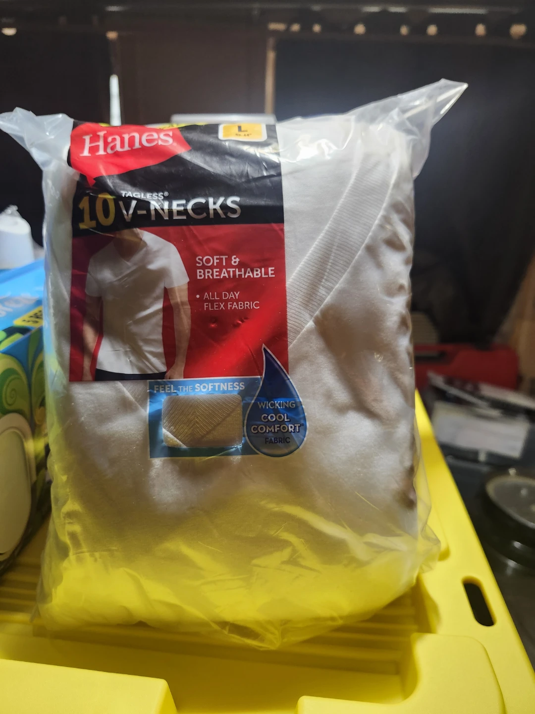 Hanes 10 Pack V-Necks T-Shirts Size L