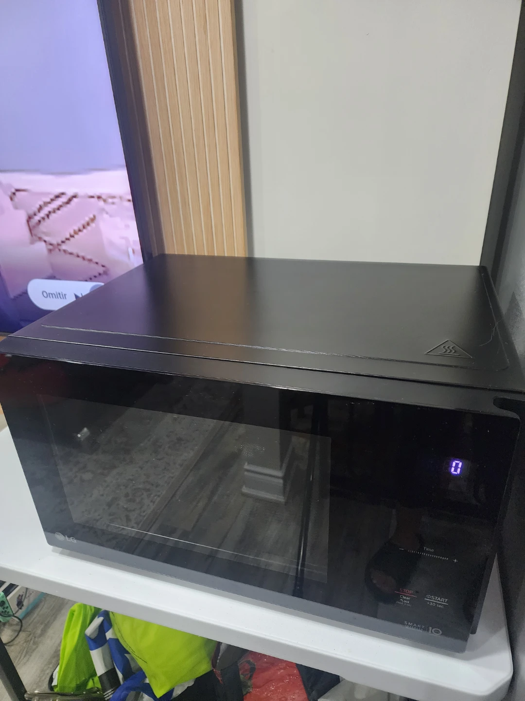 LG Black Microwave Oven - photo 4