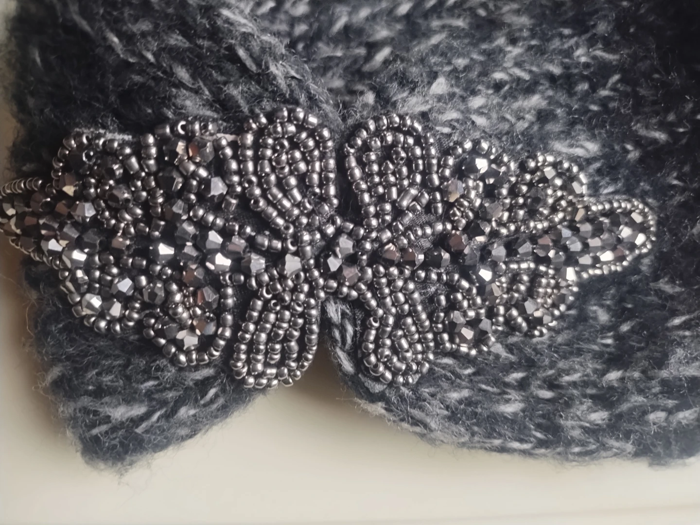 Knitted Headband with Beaded Embellishment - Grey - photo 3