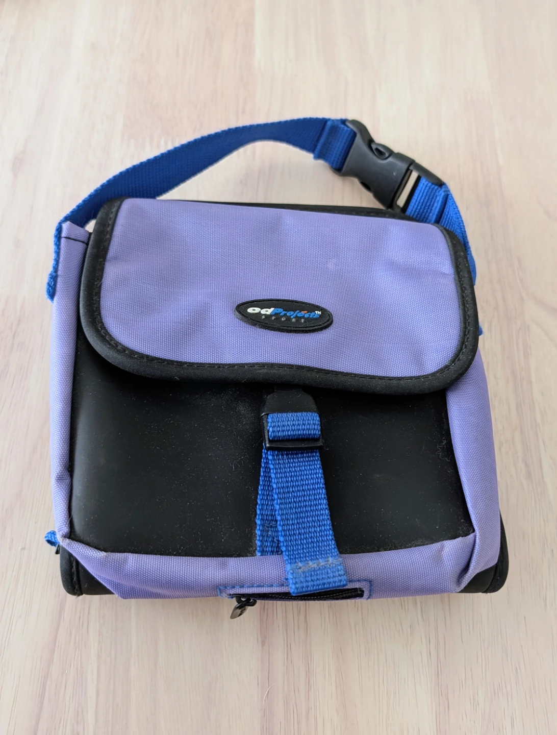 CD/DVD Storage Case with Storage Space for Discman
