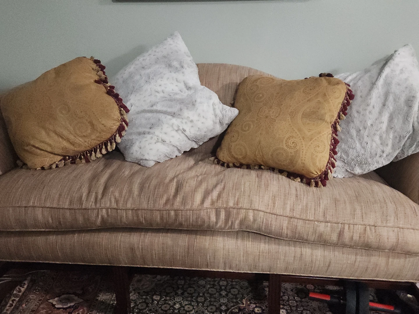 Vintage couch - photo 4