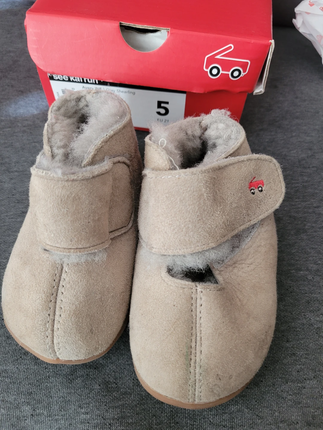 See Kai Run Avery Infant Grey Shearling Boots Size 5 EU 21