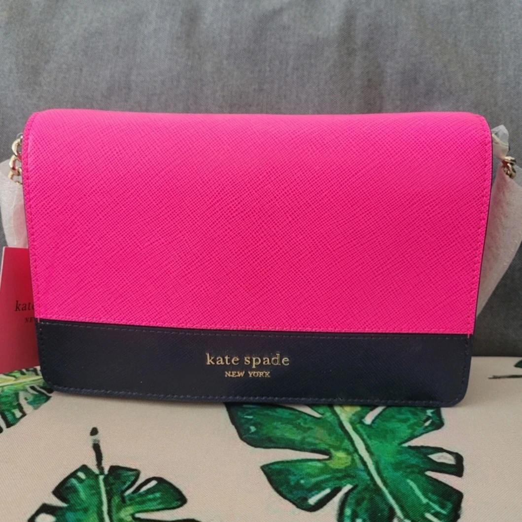 BRAND New Kate Spade purse 🏆