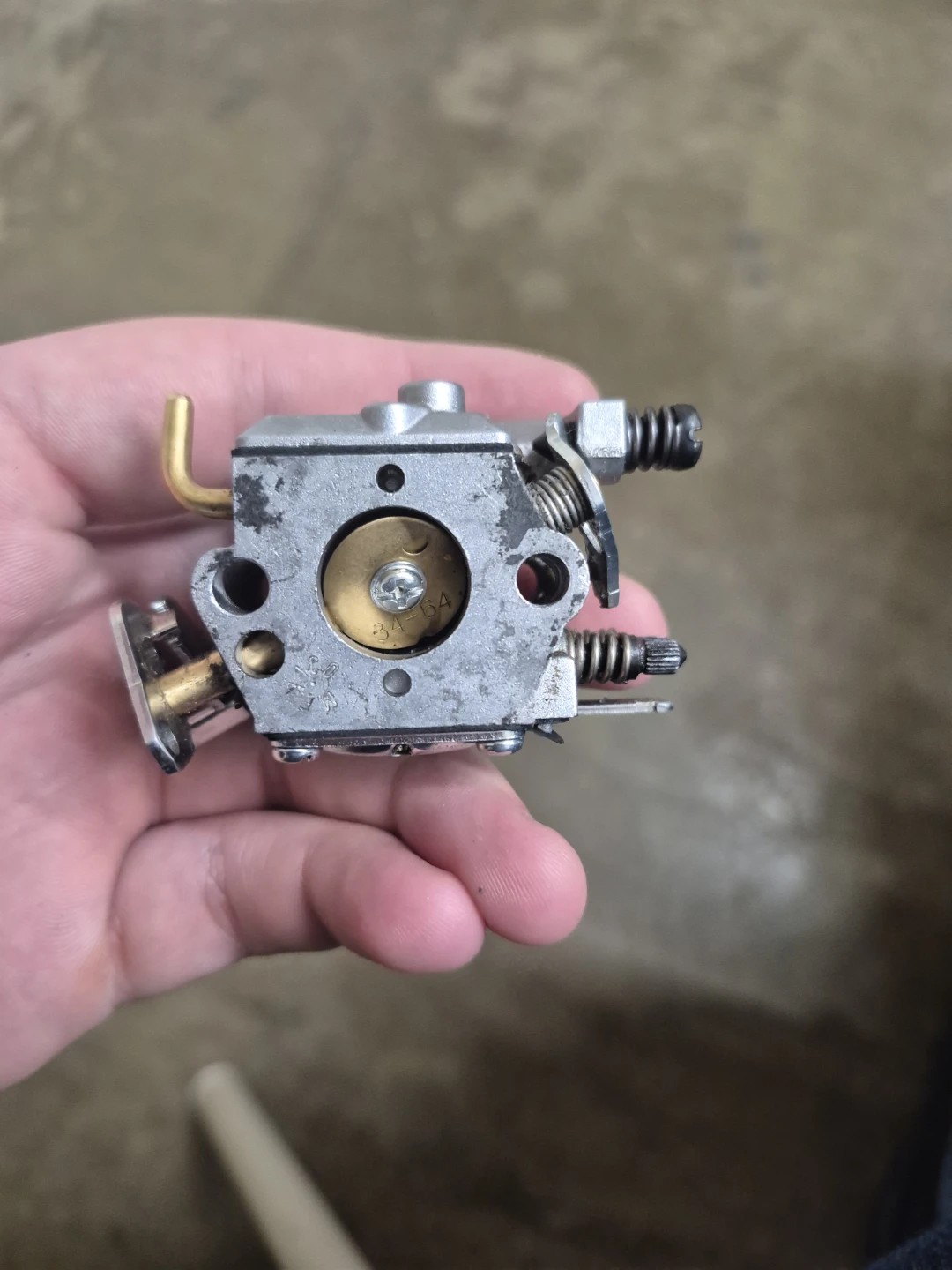 Walbro Carburetor for Chainsaw - photo 3