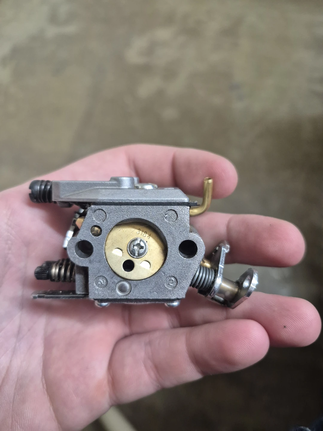 Walbro Carburetor for Chainsaw - photo 4