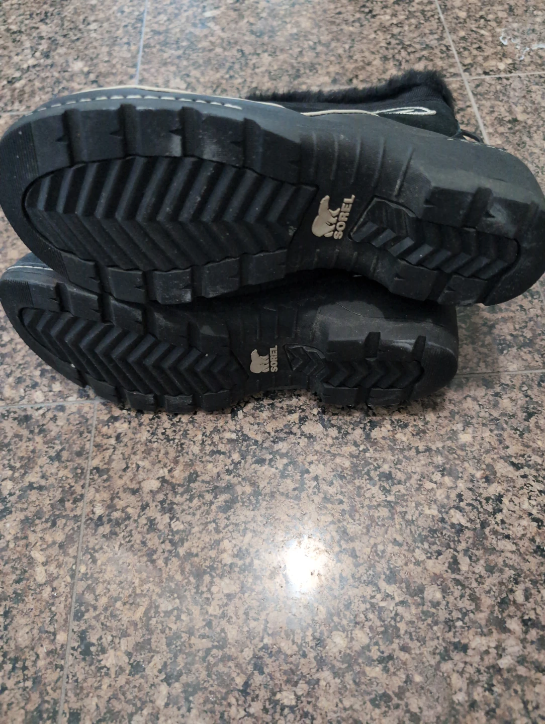 Sorel Black Winter Boots with Fur Trim - photo 3