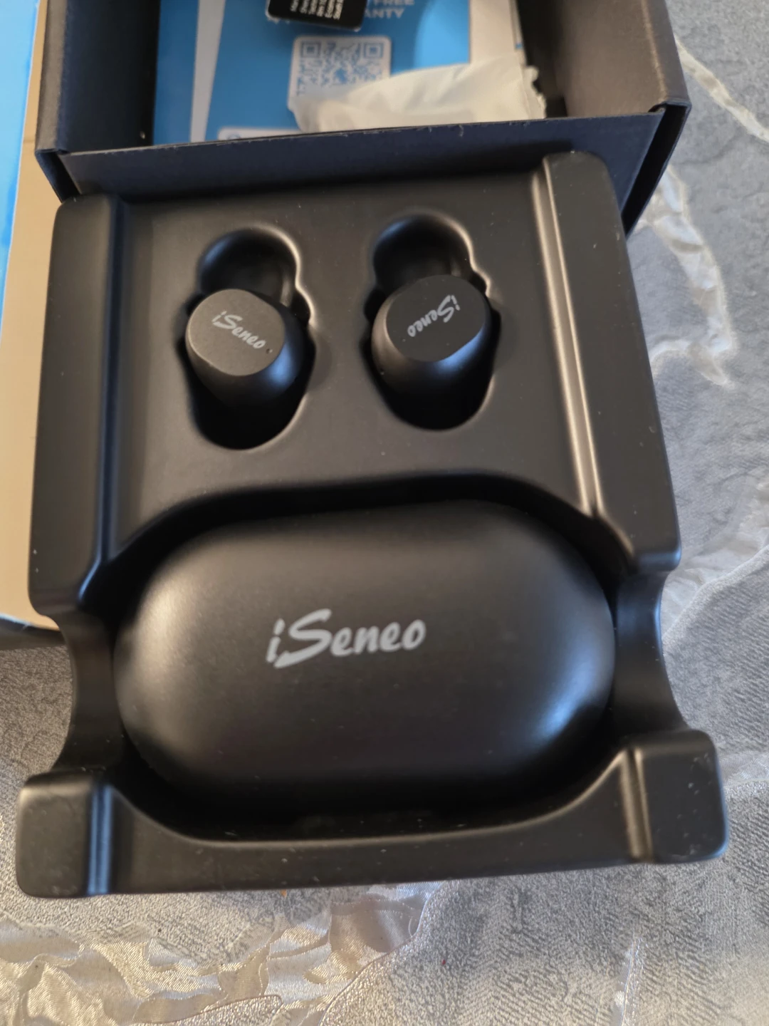 Wireless earbuds - photo 4